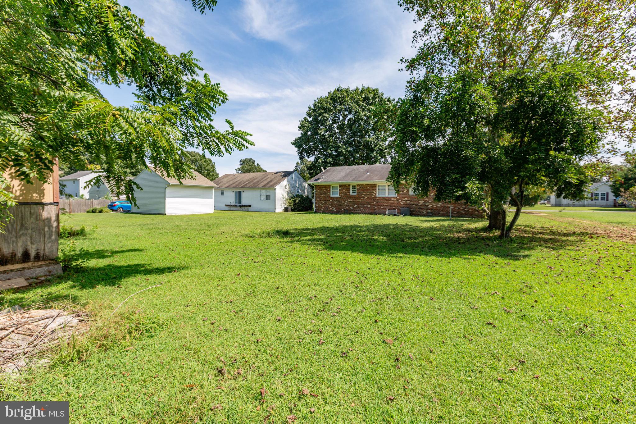 BLUFF POINT - Residential