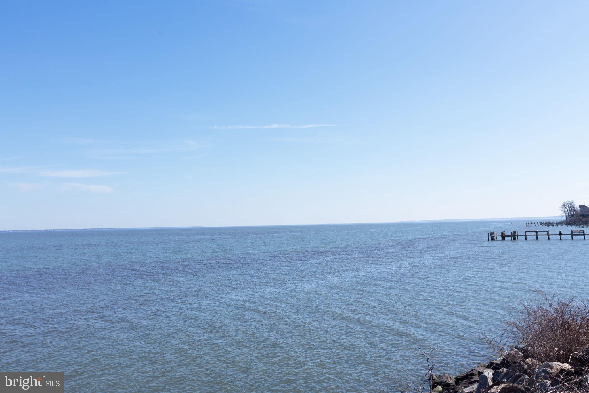 BLUFF POINT - Residential