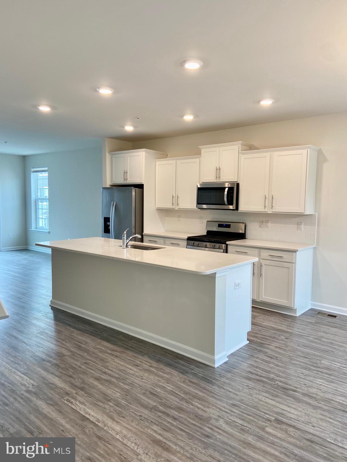 SEVERN MEADOWS - Residential Lease