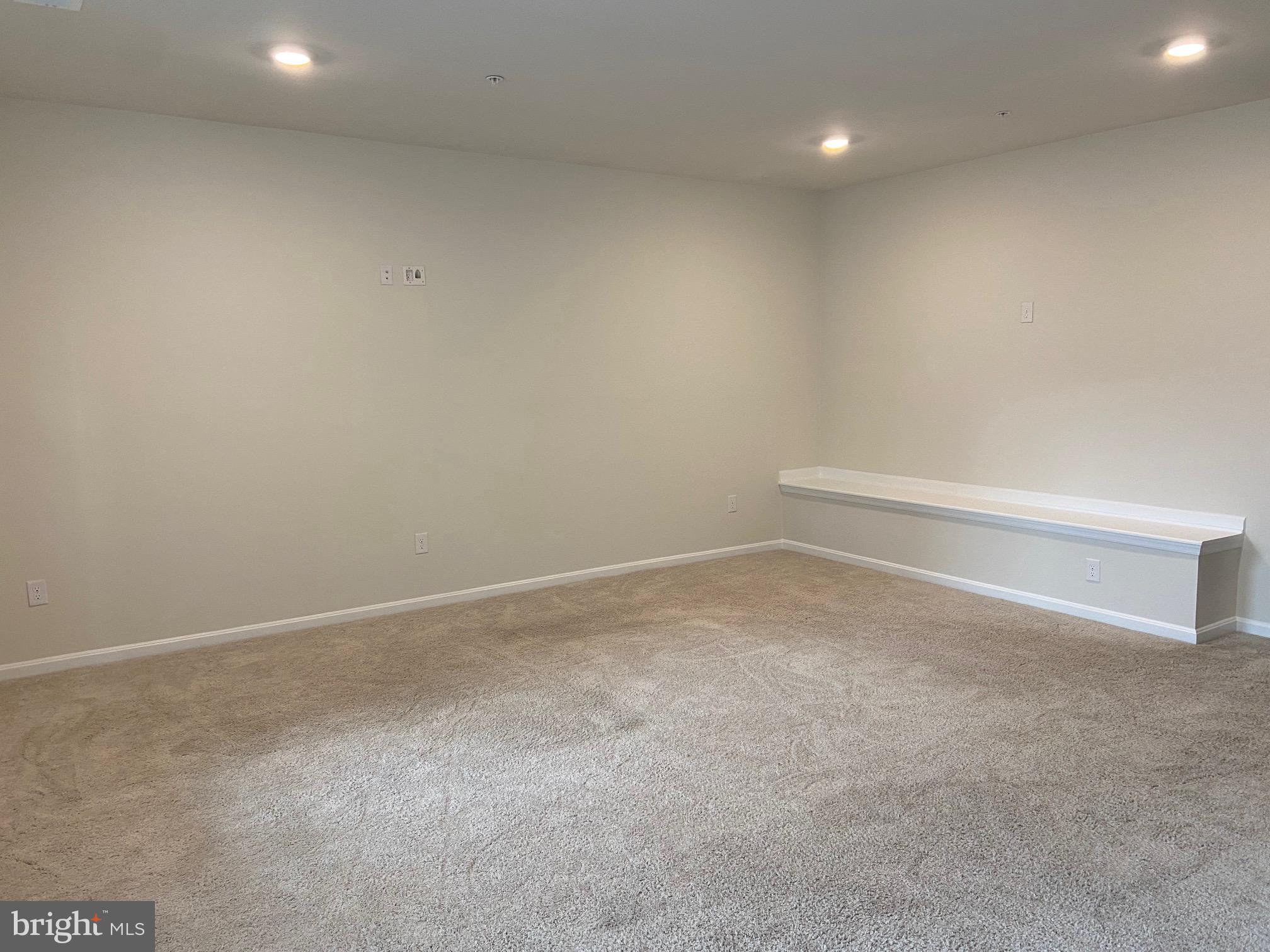 SEVERN MEADOWS - Residential Lease