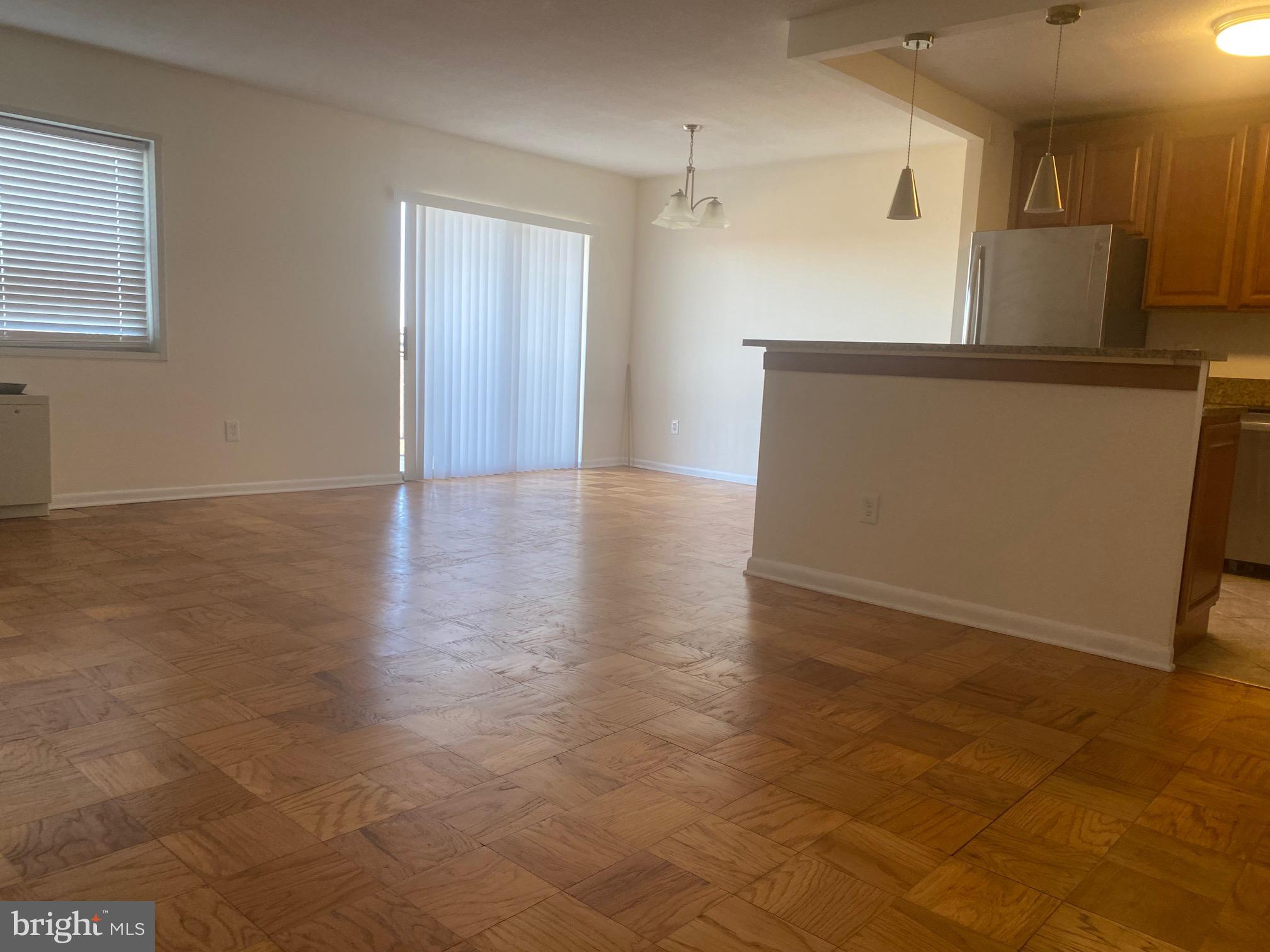 UNIVERSITY TOWERS CODM - Residential Lease