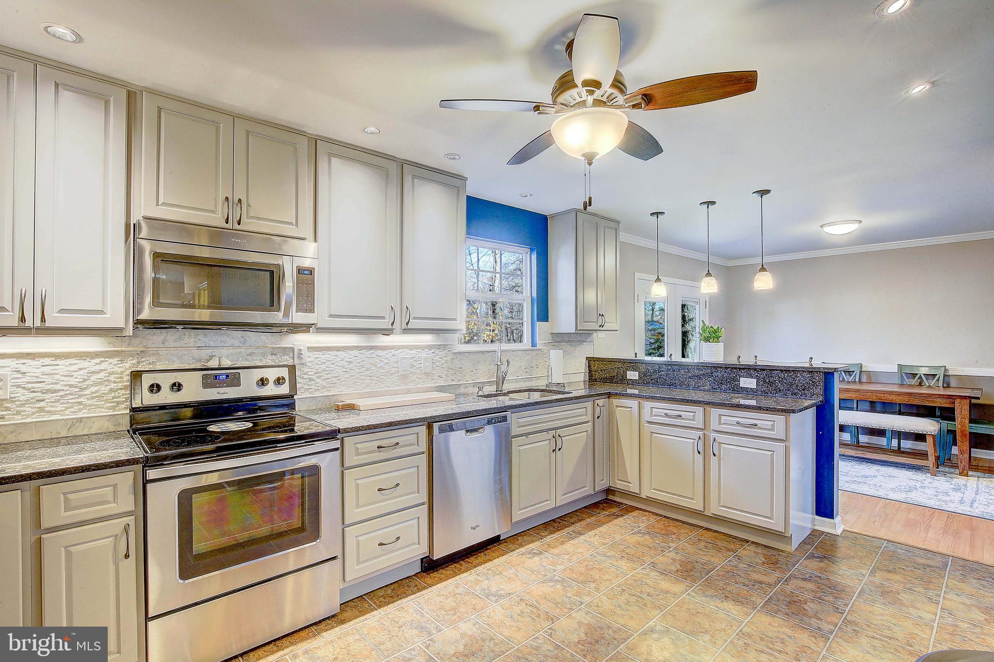 MAGOTHY PARK - Residential