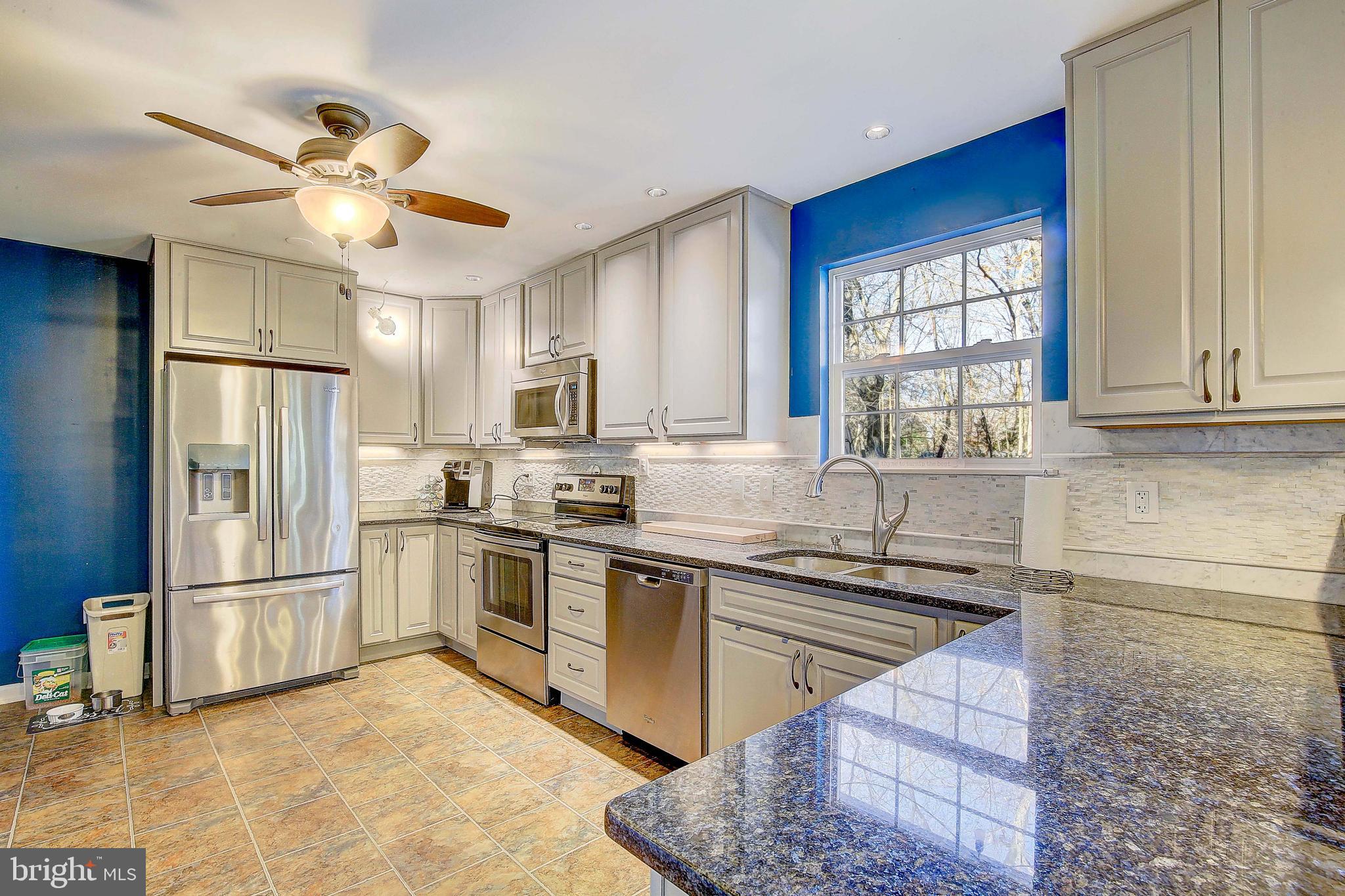 MAGOTHY PARK - Residential