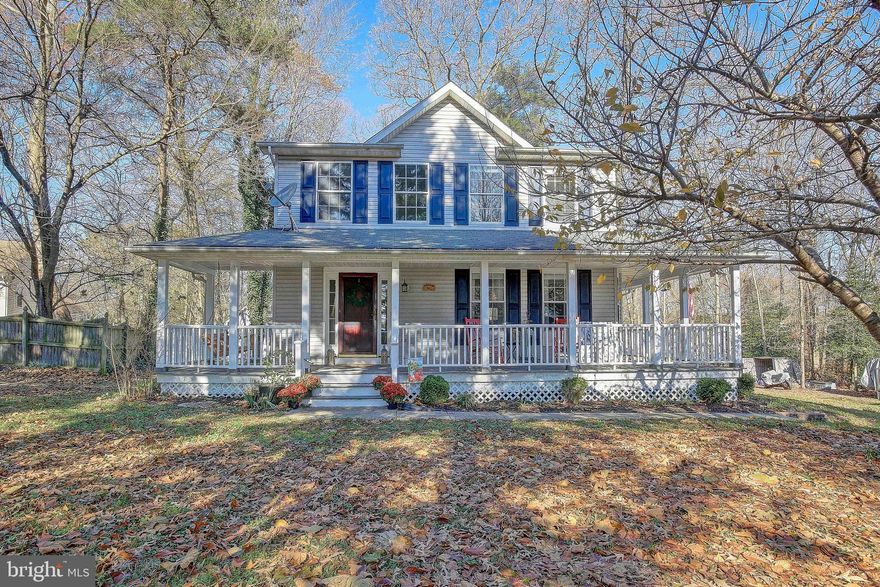 JUST REDUCED in Pasadena! Three bedroom, two and a half bath colonial on over half an acre. Over 2100 square feet of living space!! Updated kitchen, deck overlooking large private yard. Inviting front porch and space for entertaining. All new in 2014: appliances, floors, toilets/vanities, and HVAC. Water privledged, bring your kayaks and paddleboards! Contact us today to be first to schedule a showing!