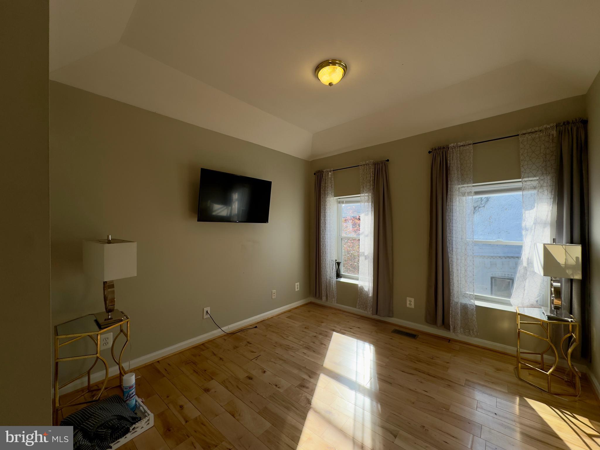 PIGTOWN HISTORIC DISTRICT - Residential Lease
