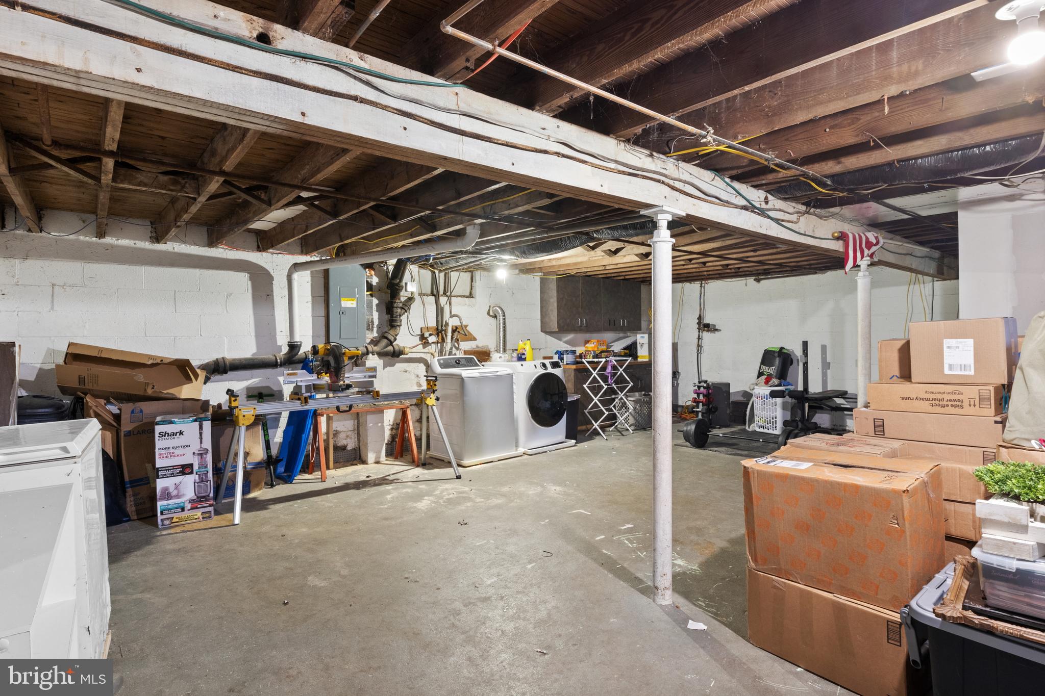 MANCHESTER BORO - Residential