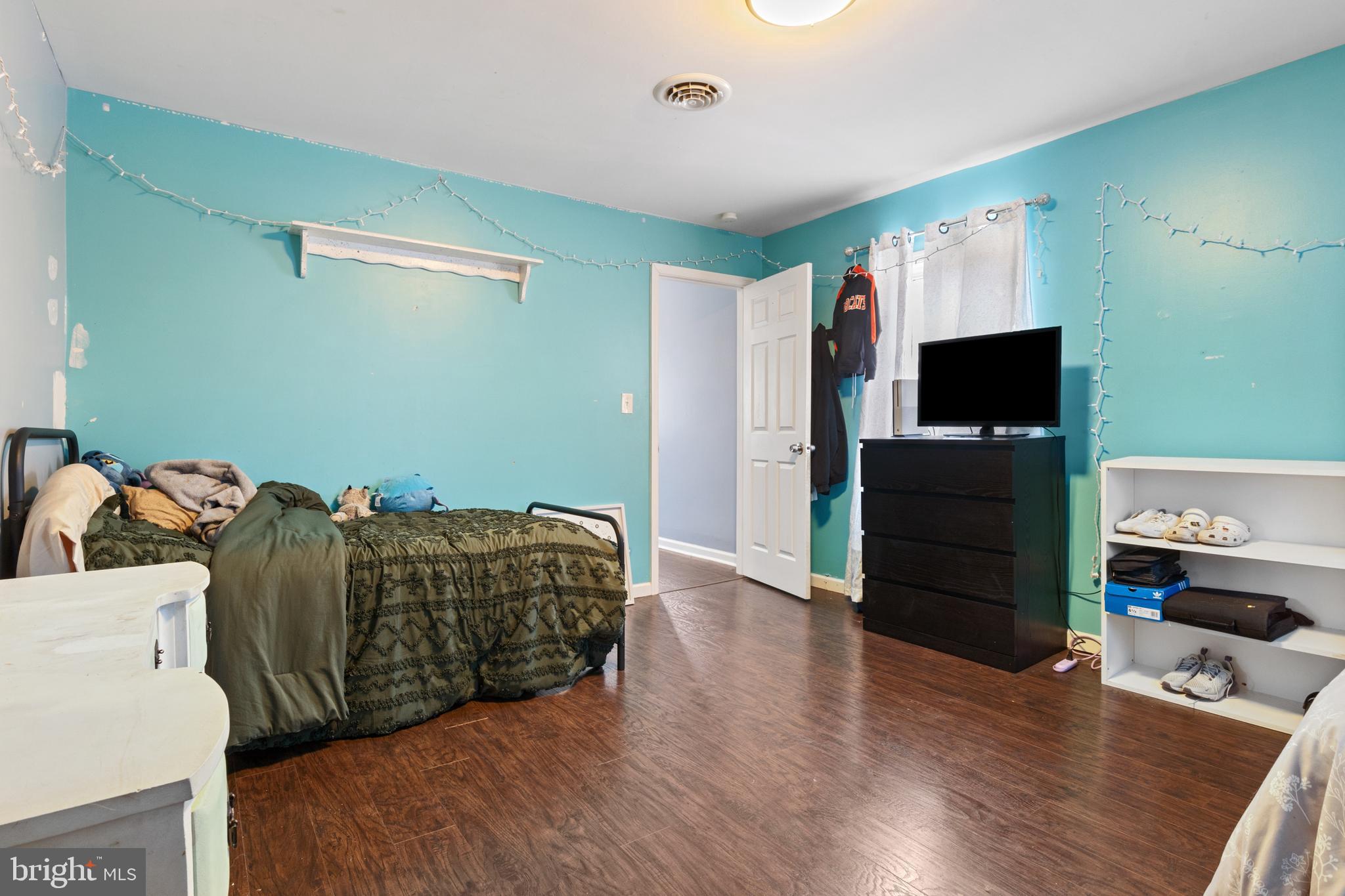 MANCHESTER BORO - Residential