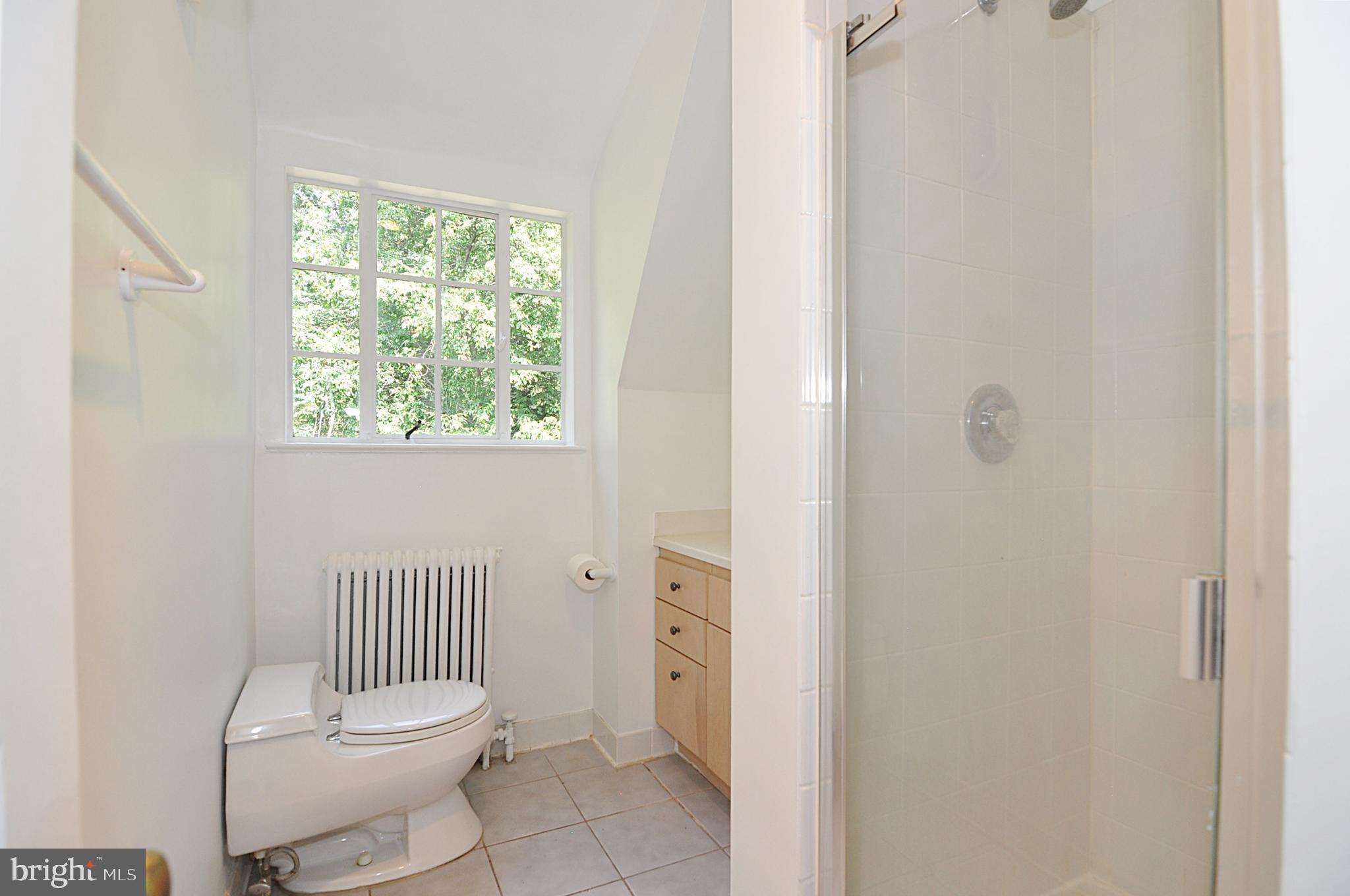 ARLINGTON RIDGE - Residential