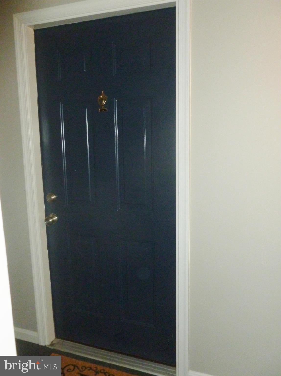 RIVERSIDE - Residential Lease