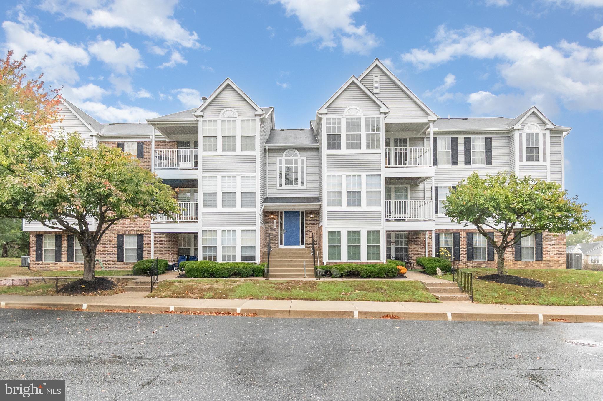 1401 SAGE LANE M 1401-M