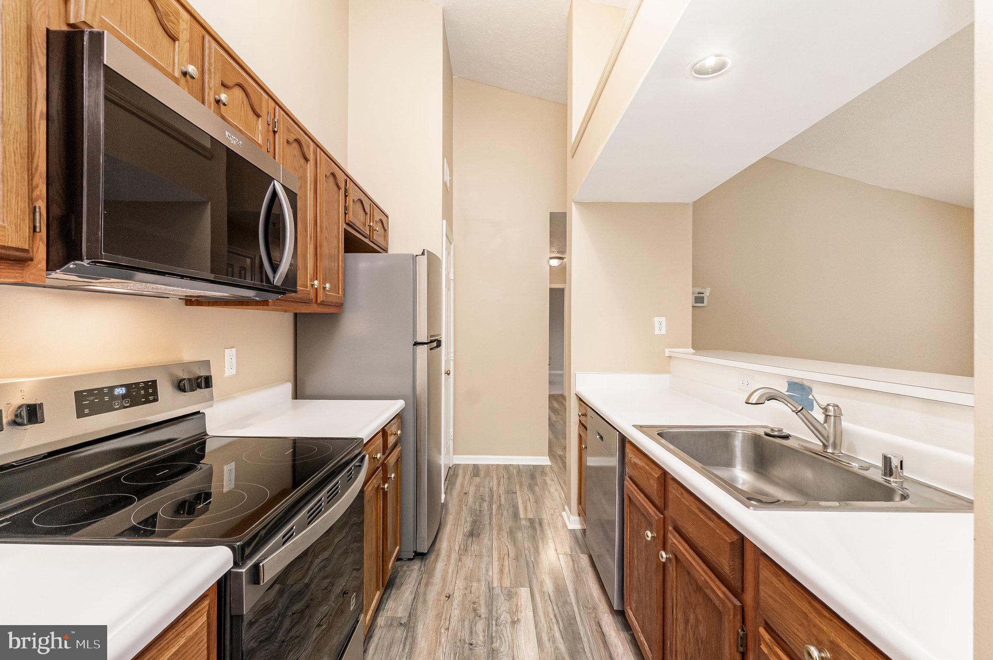 RIVERSIDE - Residential