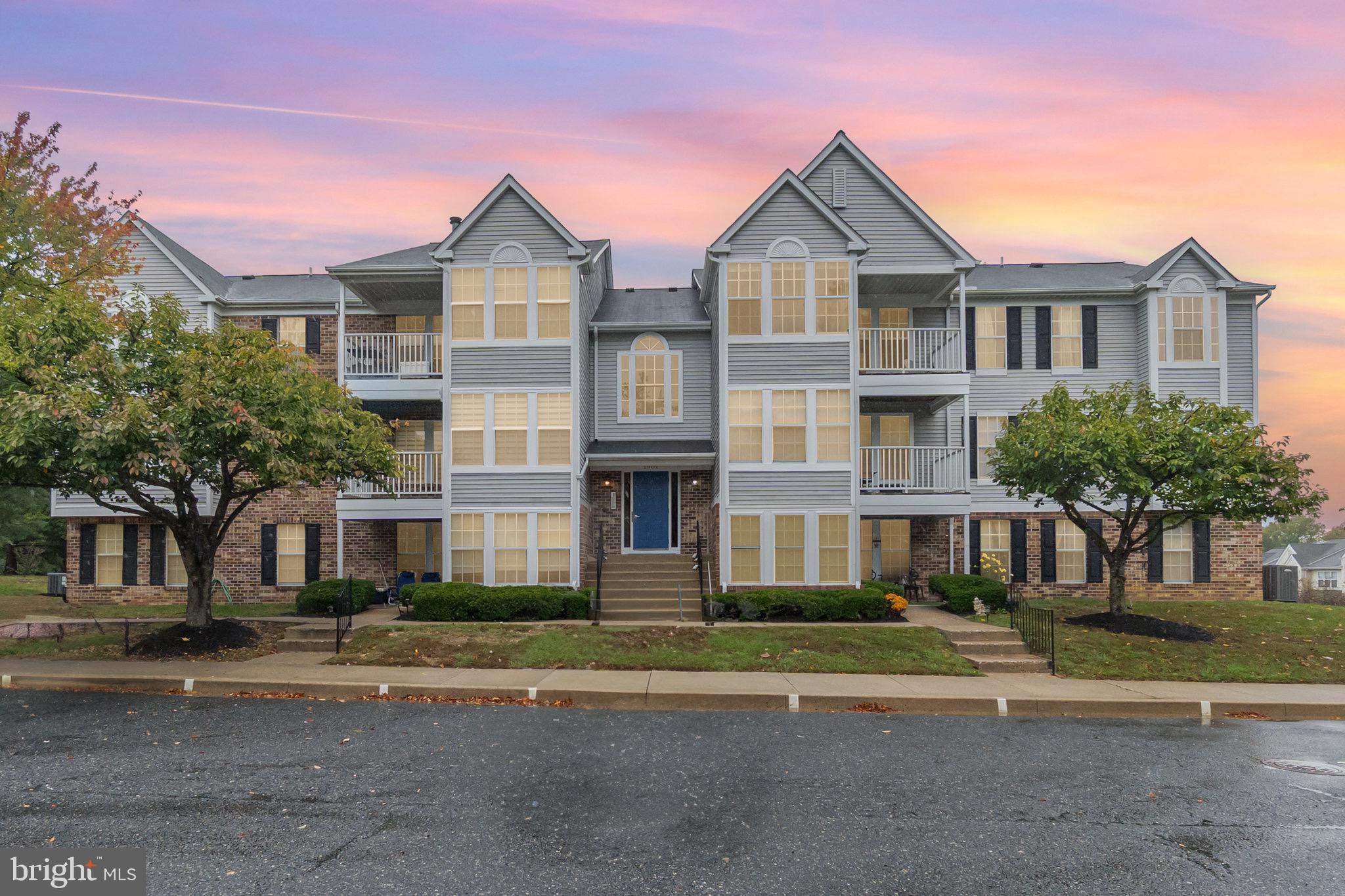 RIVERSIDE - Residential