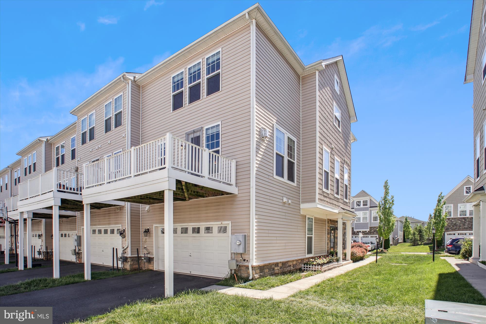 BRAMBLETON - Residential Lease