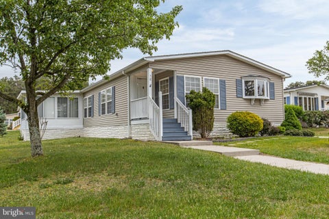 Mobile Home For Sale - 70 Pine Ridge Blvd<br/> WHITING, NJ 08759