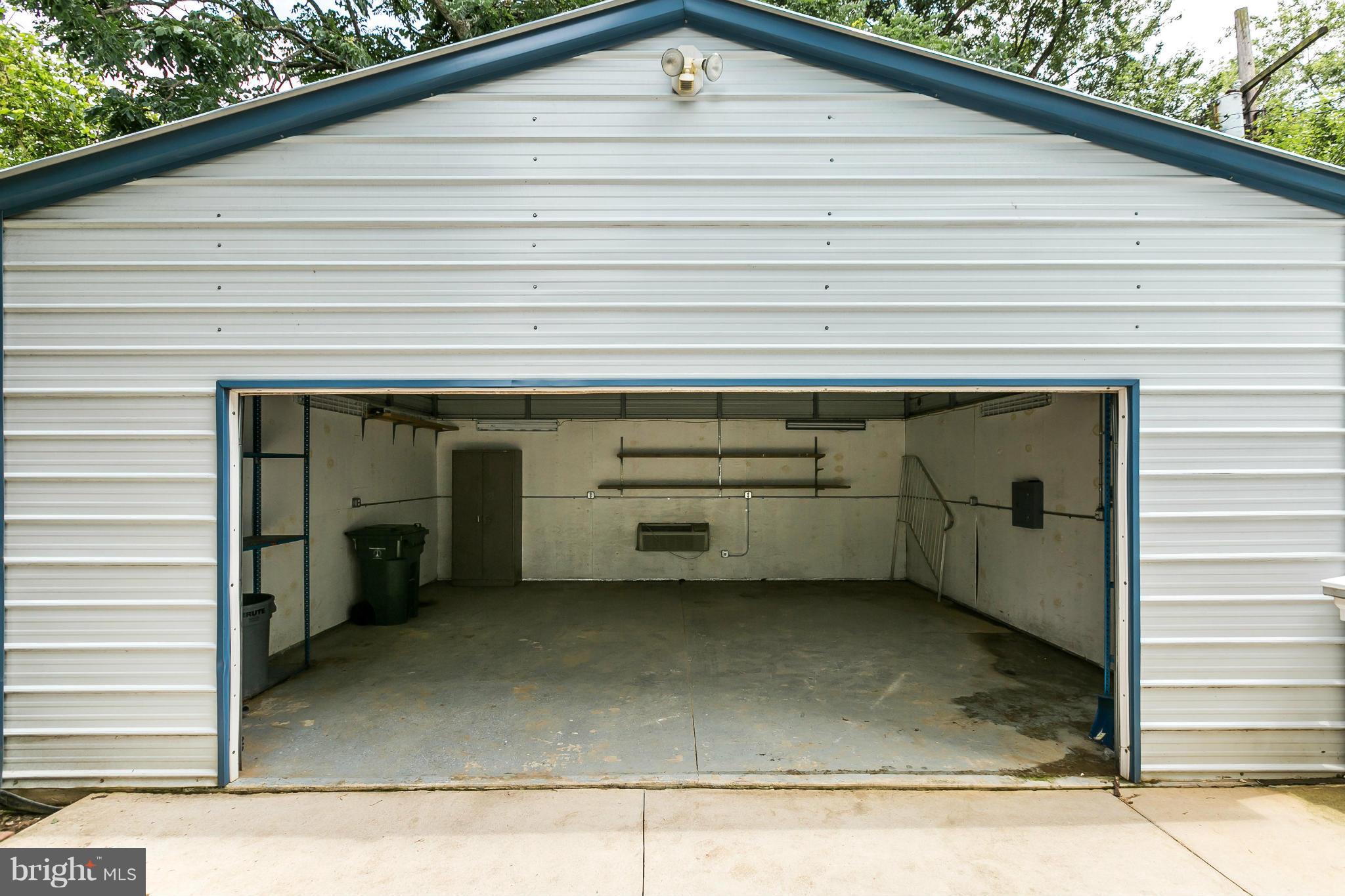 WALTHERSON - Residential