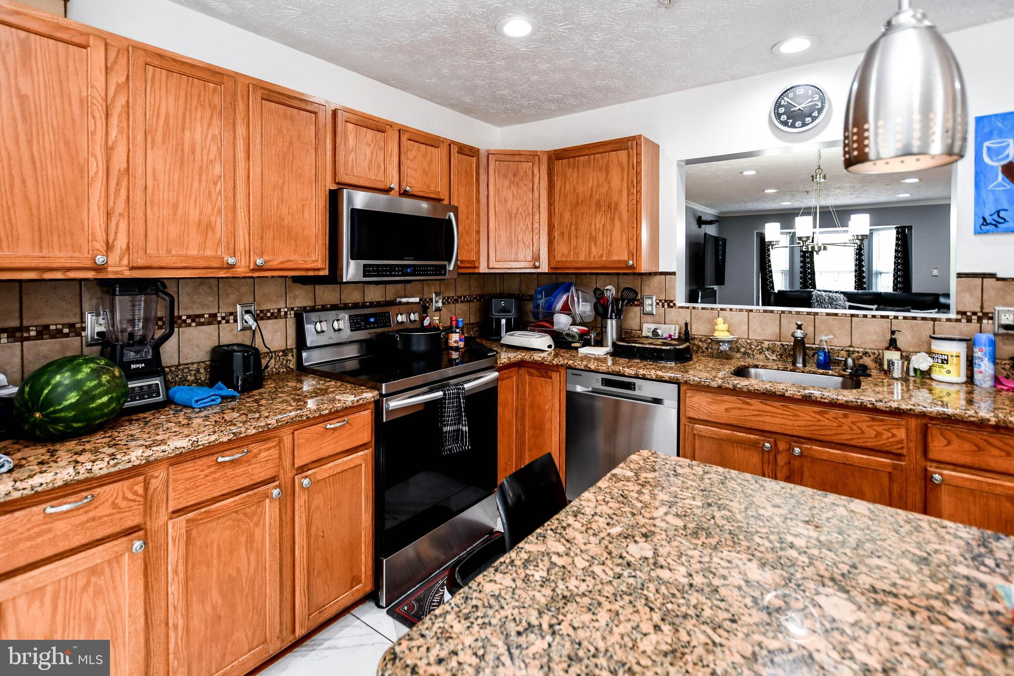 COVINGTON - Residential