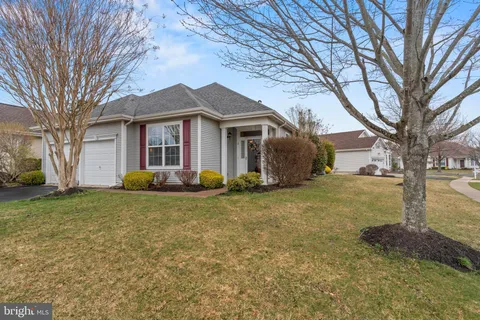 2 Windy Reef Court, Barnegat, NJ MLS: NJOC2040810