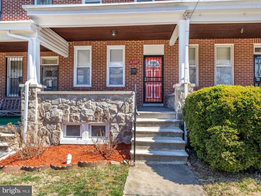 Welcome home to this spacious 3 bed 2 bath beauty with gleaming hardwood floors in the Living & Dining, Gourmet Kitchen with 4-piece Stainless Steel appliances, Granite counter tops and breakfast bar. Have a fun time on the rear deck off of the kitchen and a fenced yard for privacy. Enjoy some family time in the open, spacious Recreation Room in the Basement and lots of storage space. Come, see, buy!