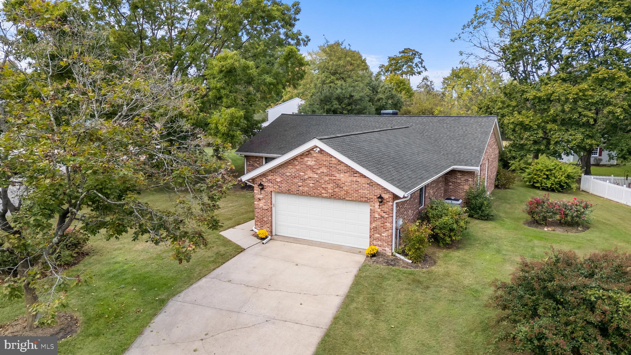 MILE TREE VILLAGE - Residential