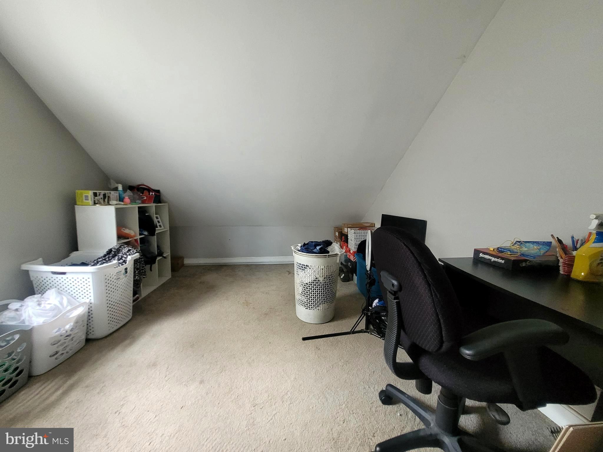 100 ACRE WOODS - Residential