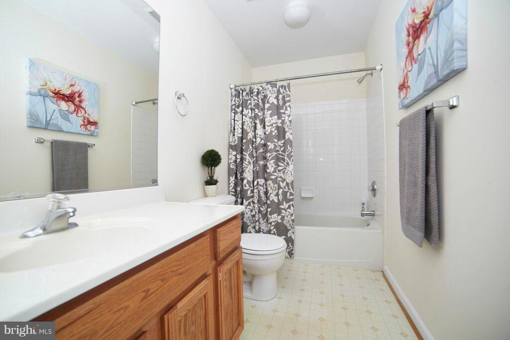 WEXFORD - Residential Lease