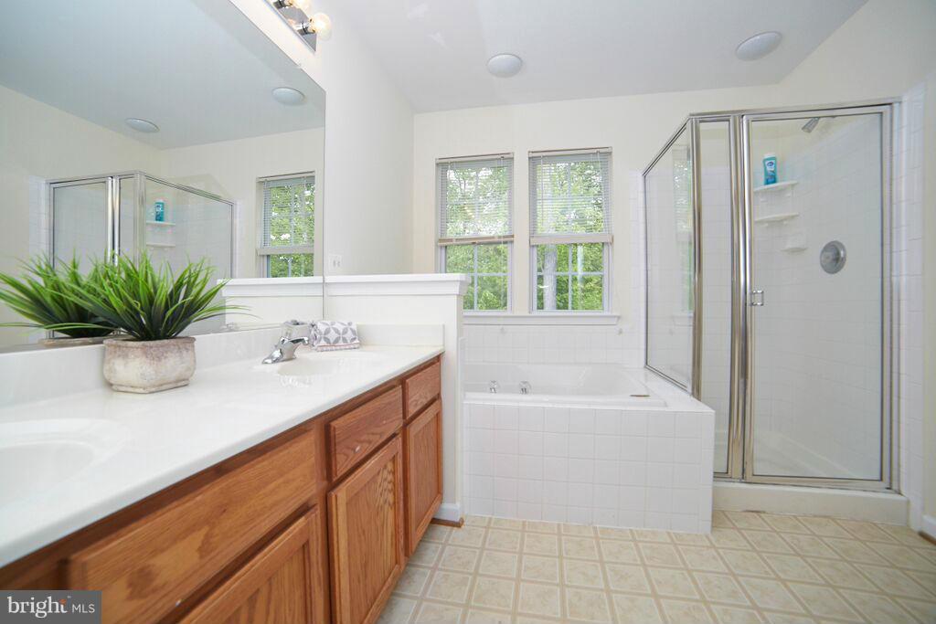 WEXFORD - Residential Lease