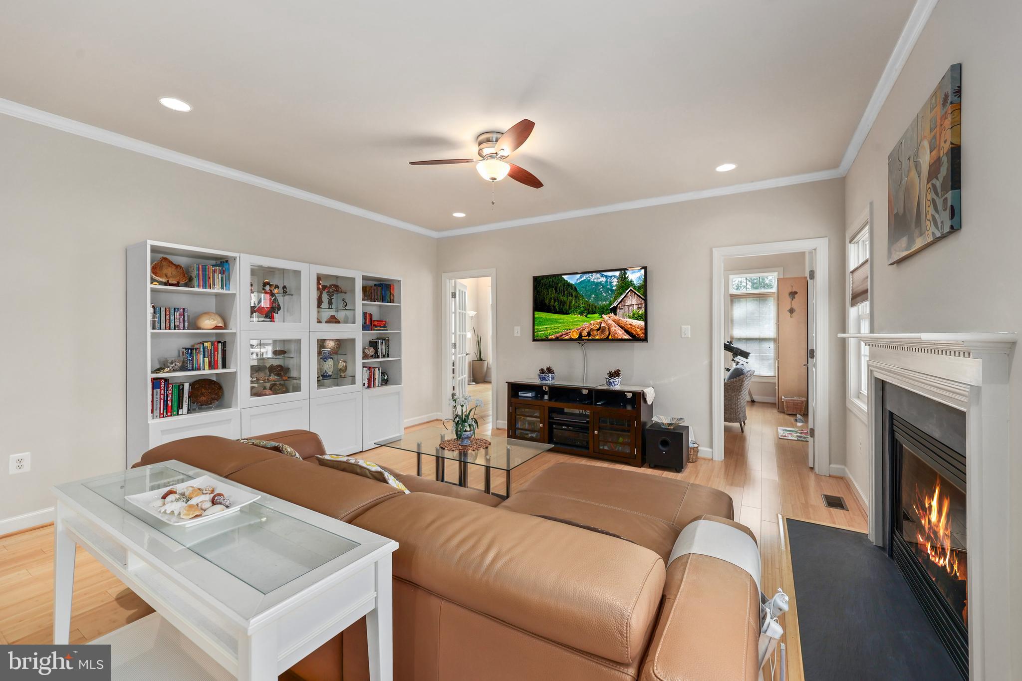 EAST VIENNA WOODS - Residential