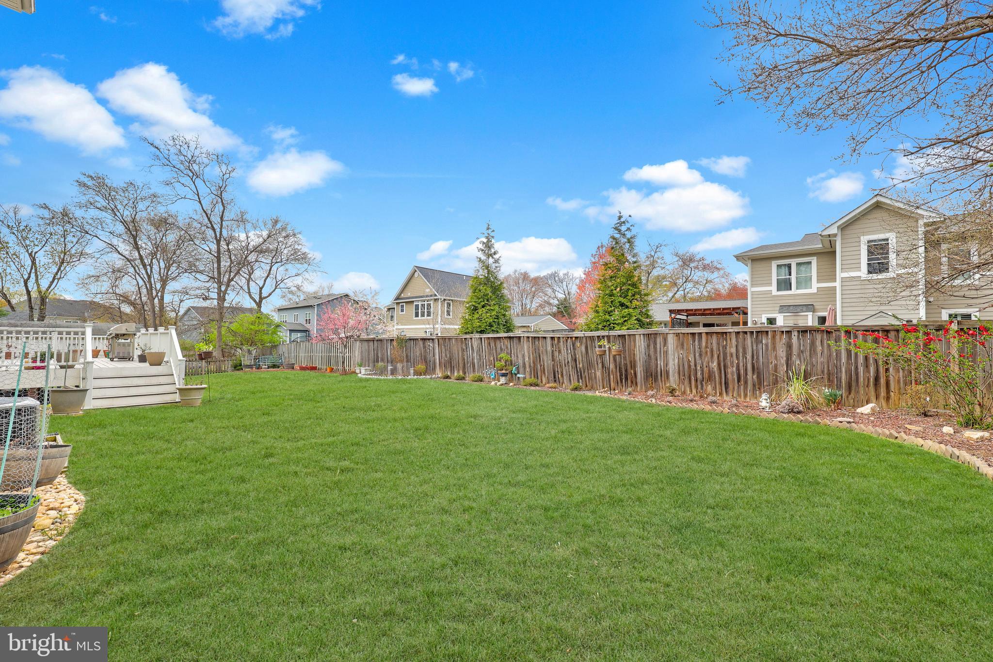 EAST VIENNA WOODS - Residential
