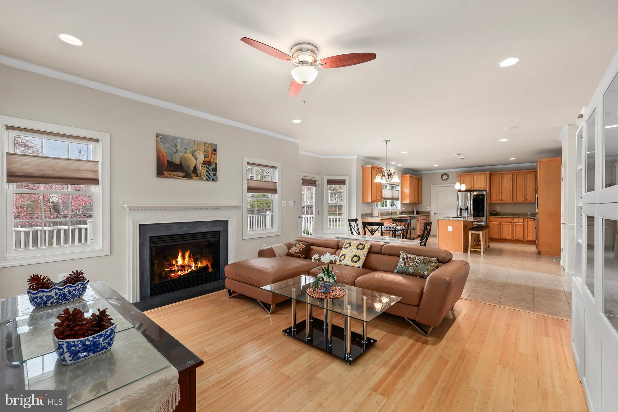 EAST VIENNA WOODS - Residential