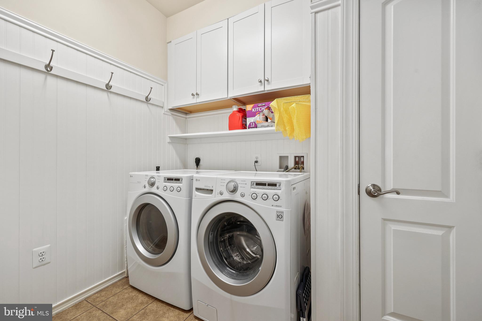 EAST VIENNA WOODS - Residential