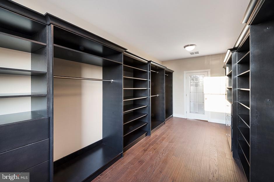 THE ESTATES AT TOLLGATE FARM - Residential