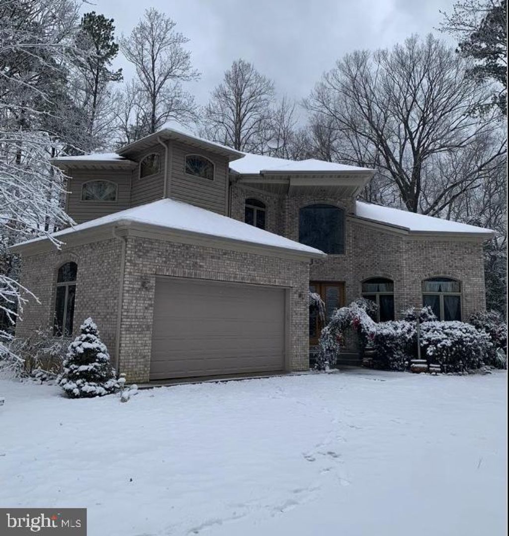 Photo of 48800 Spring Ridge Road, LEXINGTON PARK, MD 20653 (MLS # MDSM2028444)