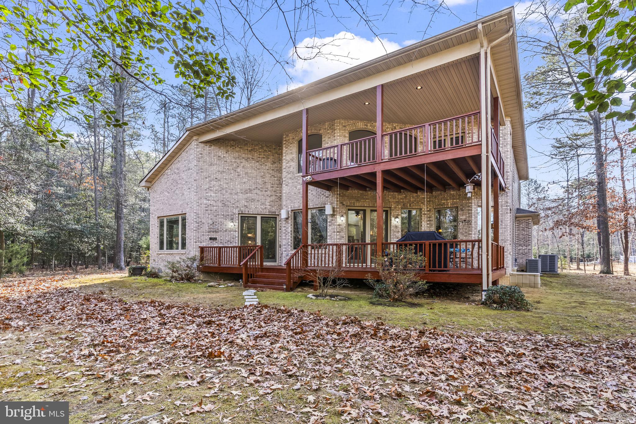 SPRING RIDGE - Residential