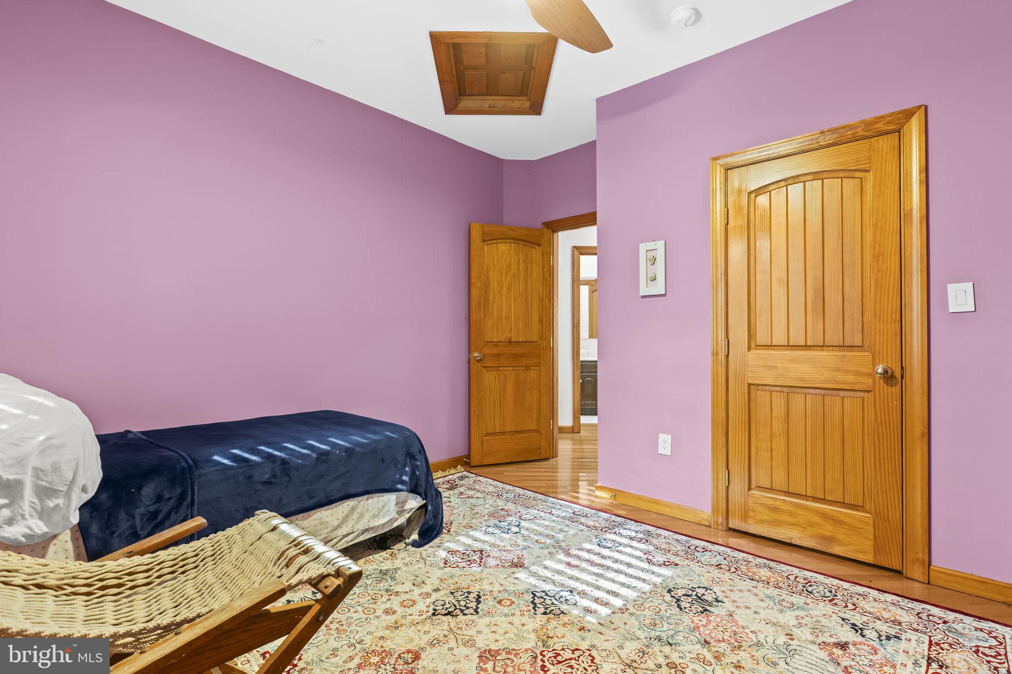 SPRING RIDGE - Residential