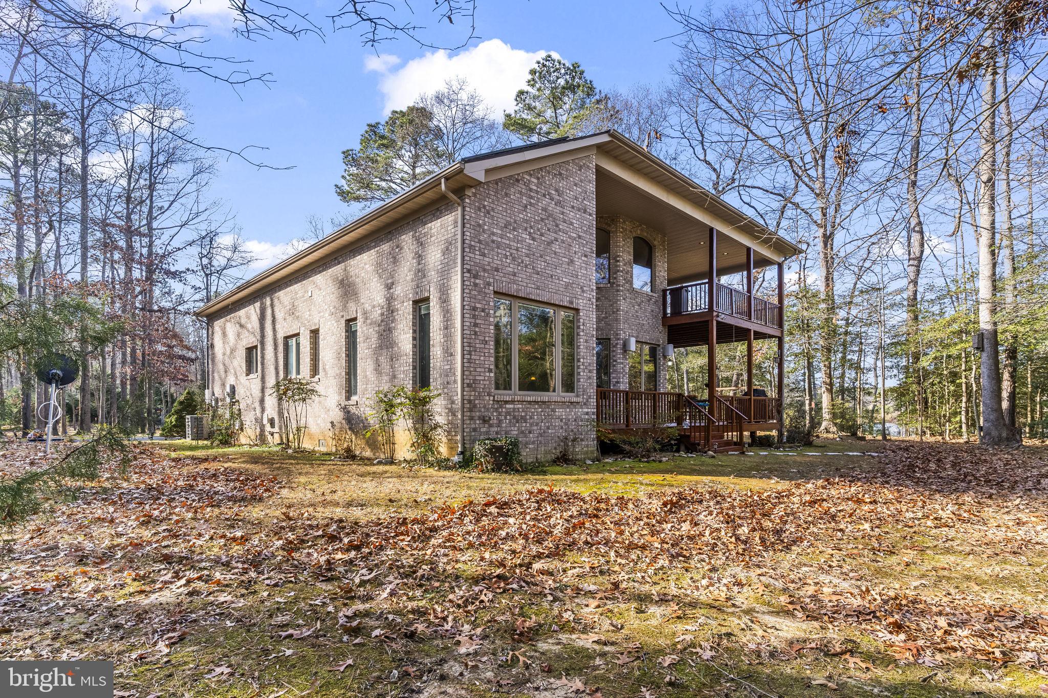 SPRING RIDGE - Residential