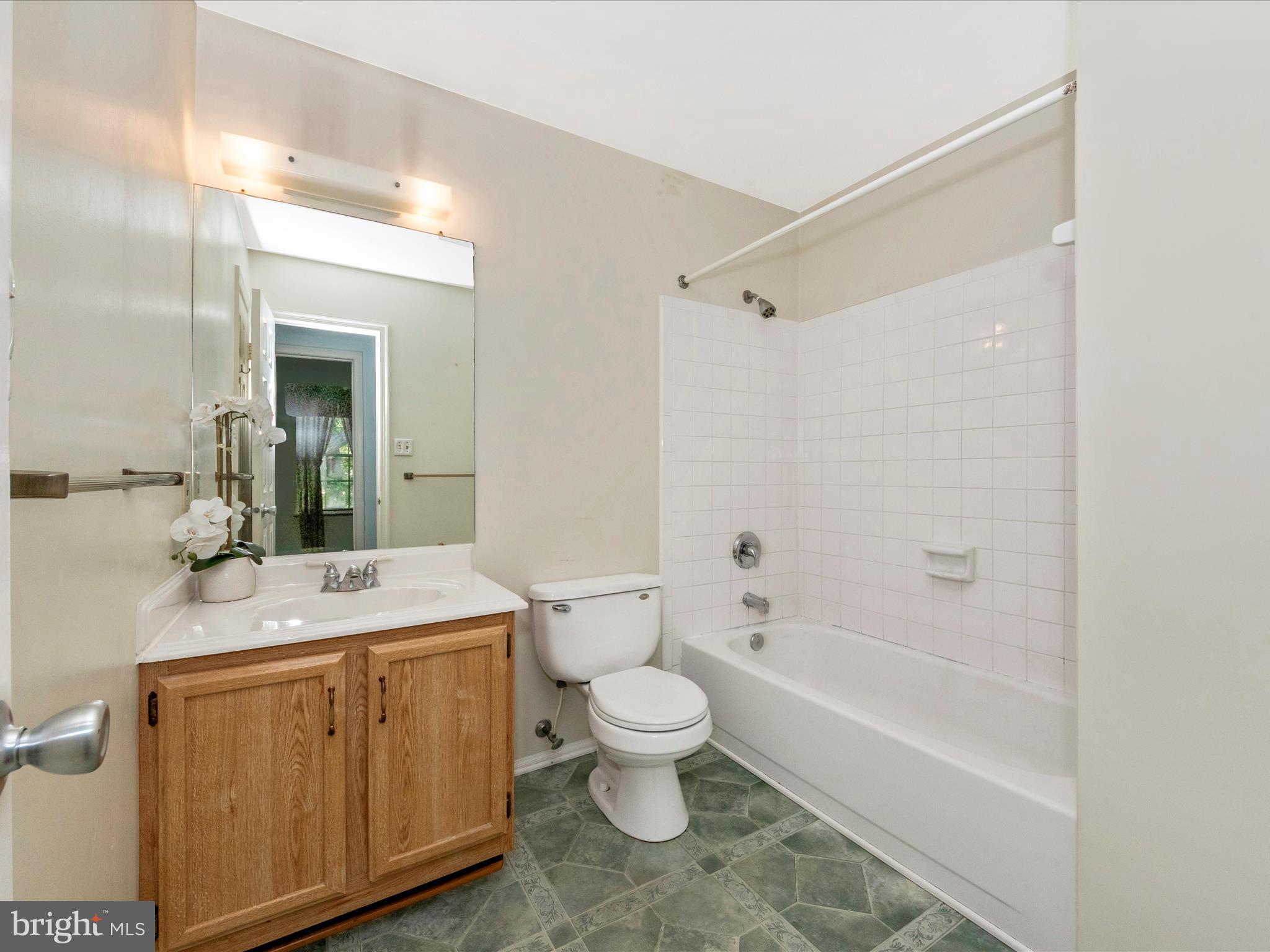 KINGS CONTRIVANCE - Residential