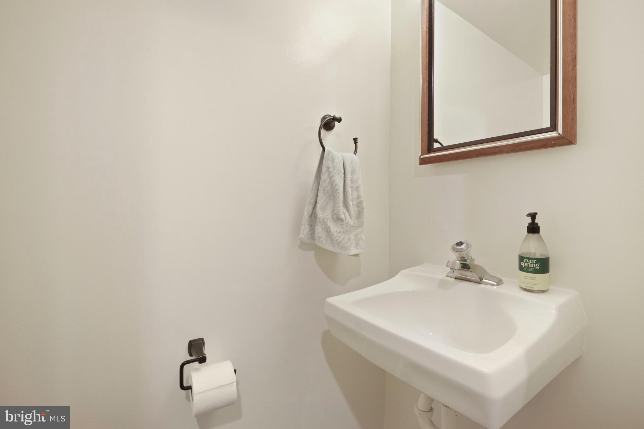 MAYS CHAPEL VILLAGE - Residential Lease