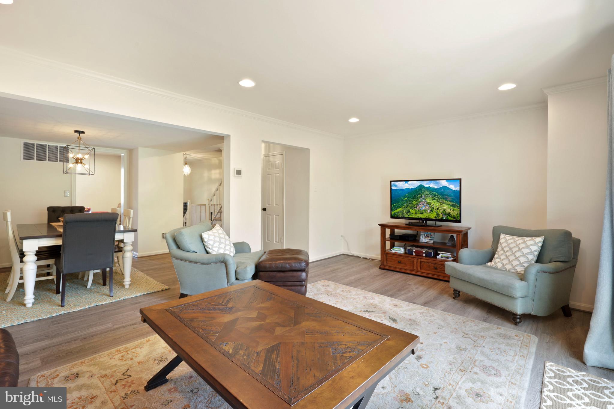 MAYS CHAPEL VILLAGE - Residential Lease