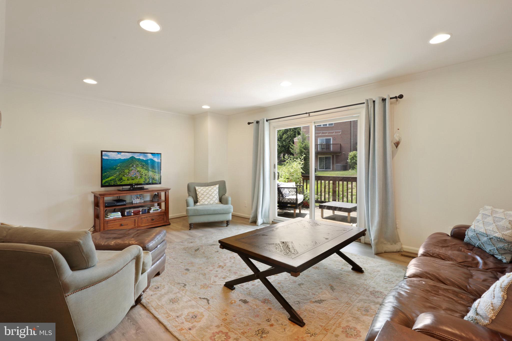 MAYS CHAPEL VILLAGE - Residential Lease