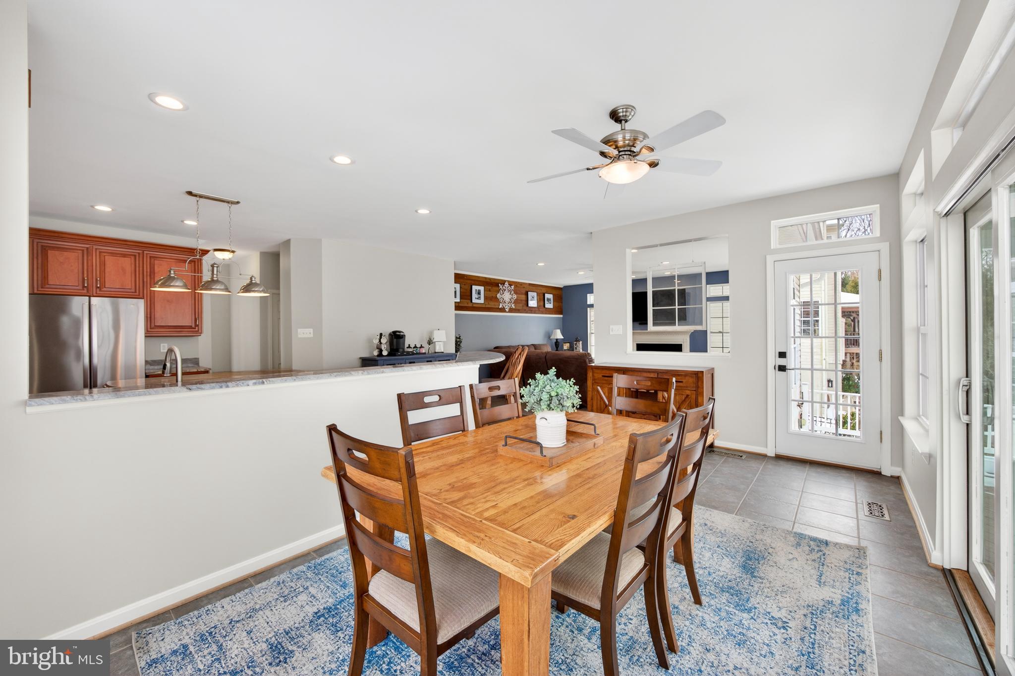 WOODSYDE ESTATES - Residential