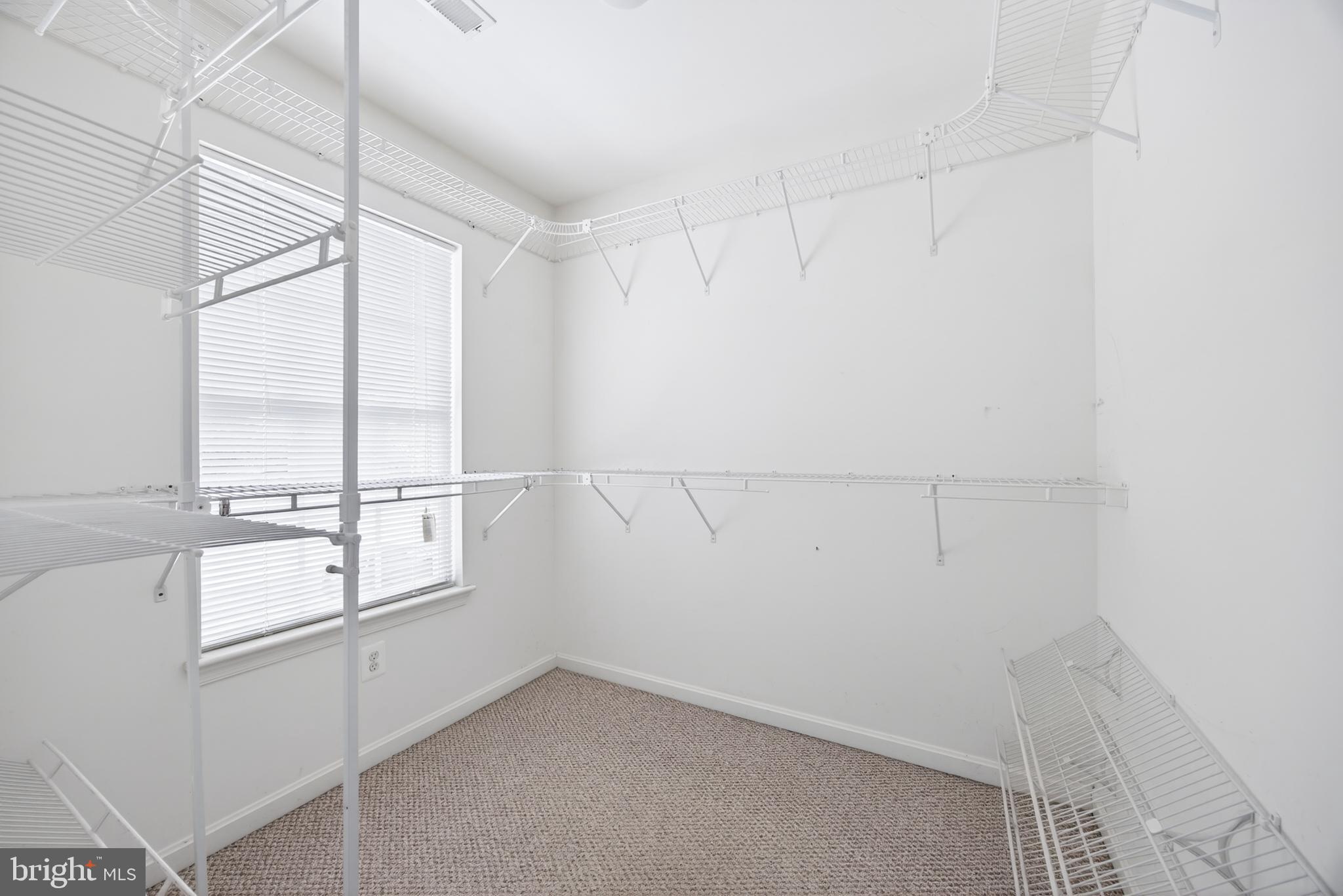 WOODSYDE ESTATES - Residential