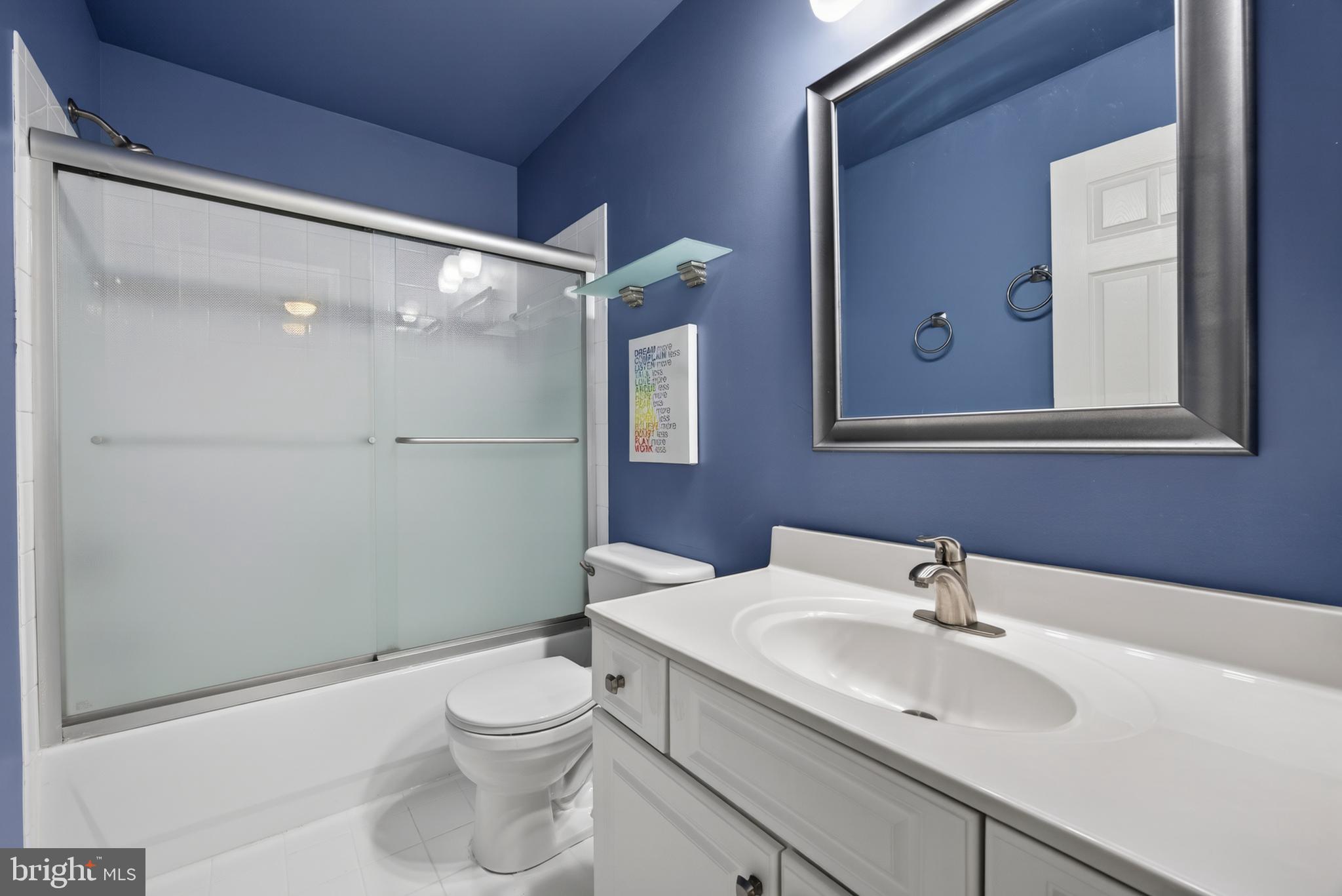 WOODSYDE ESTATES - Residential