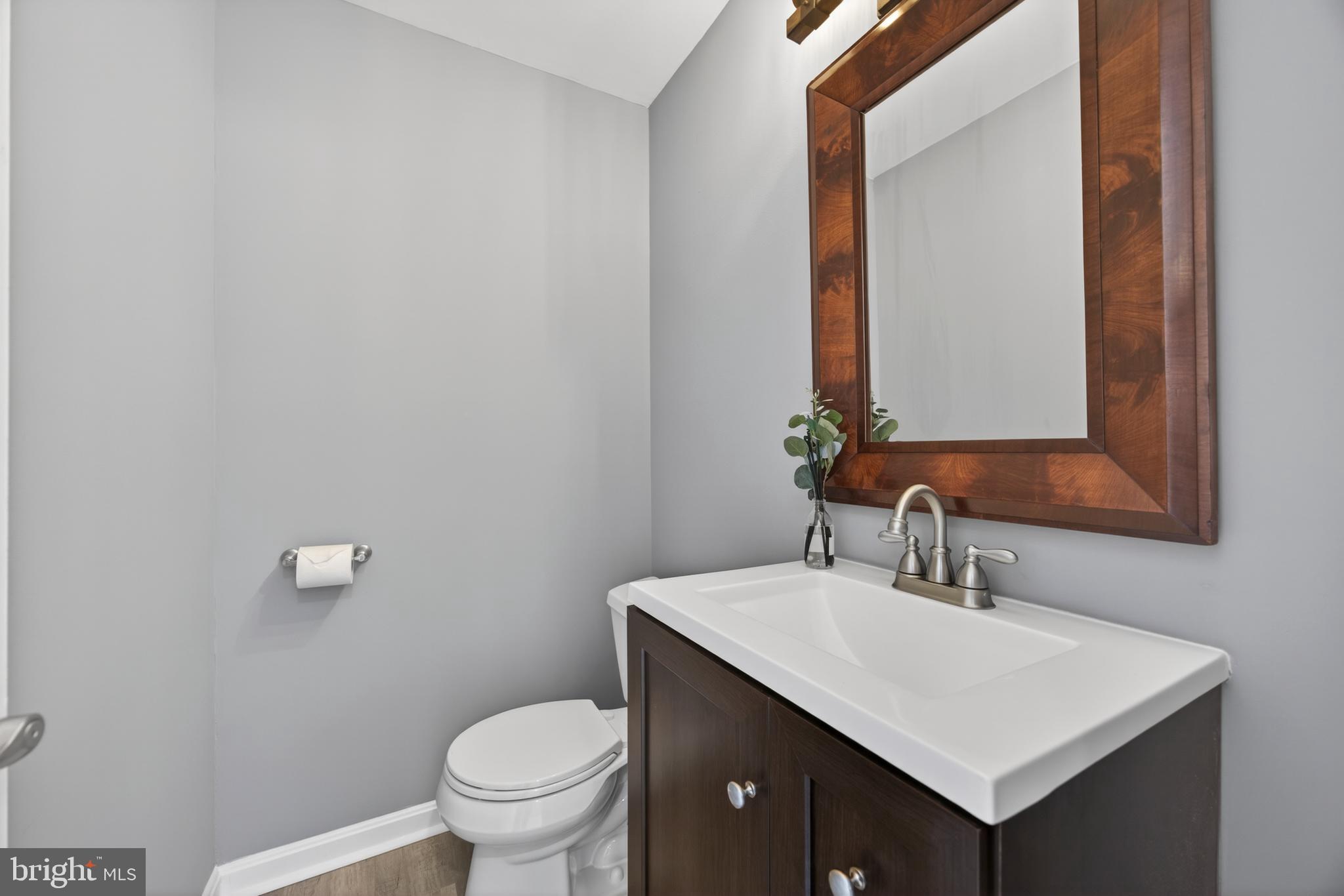 WOODSYDE ESTATES - Residential