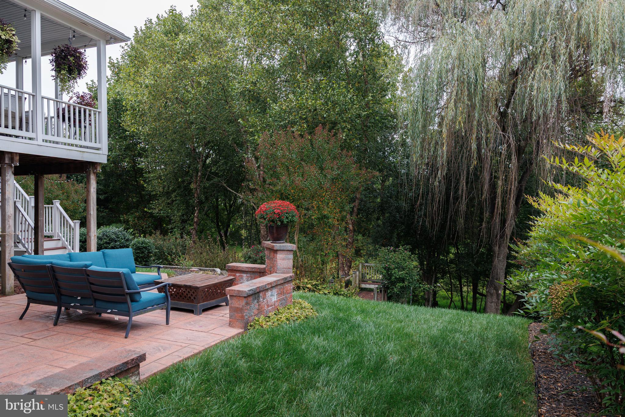 WOODSYDE ESTATES - Residential