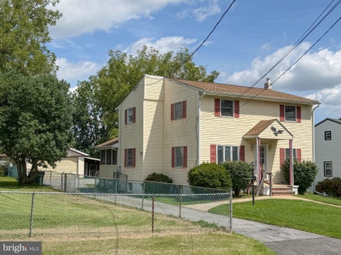 Homes For Sale - 203 Clayton Avenue<br/> WILMINGTON, DE 19809