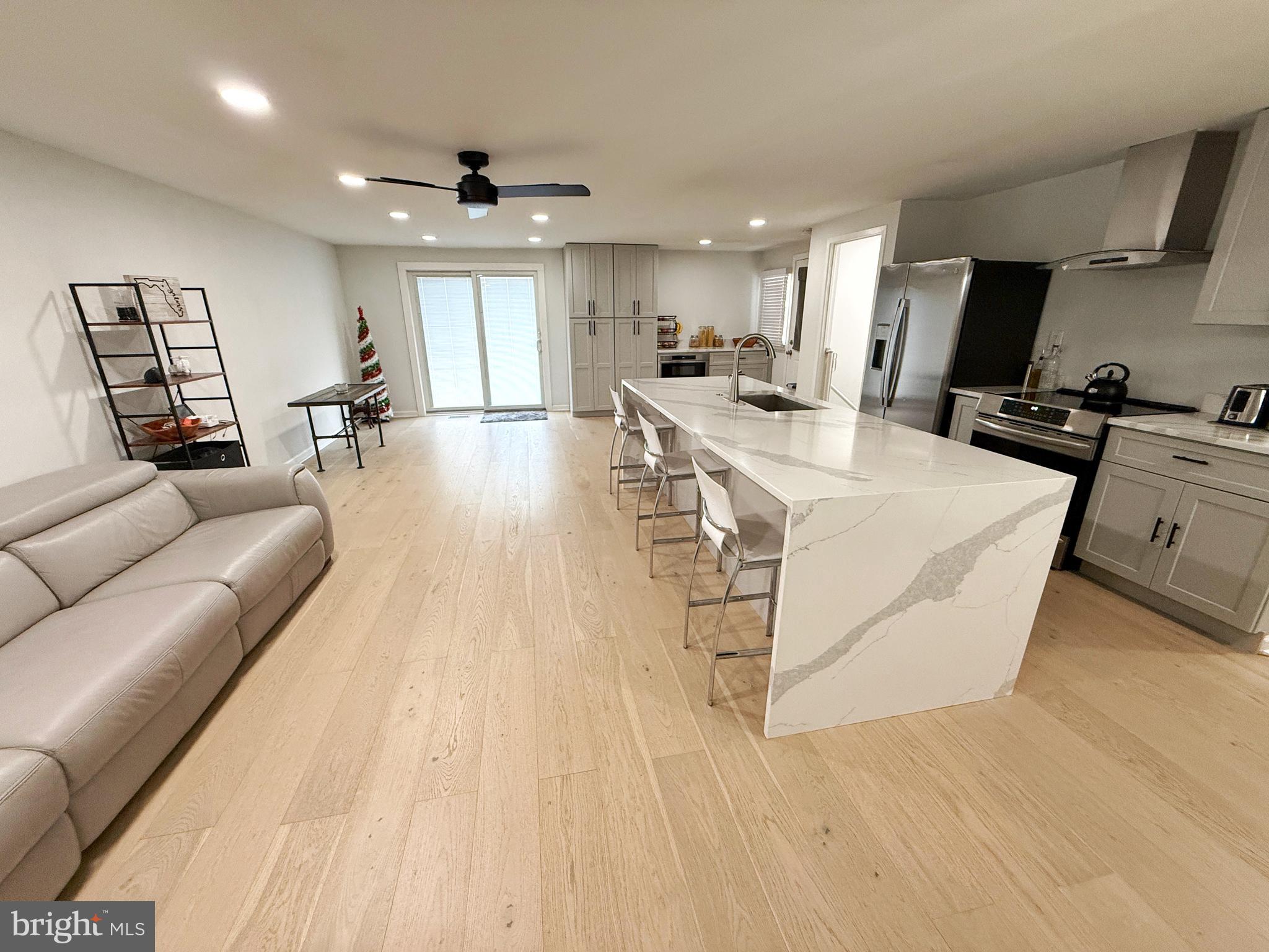 HICKORY RIDGE - Residential