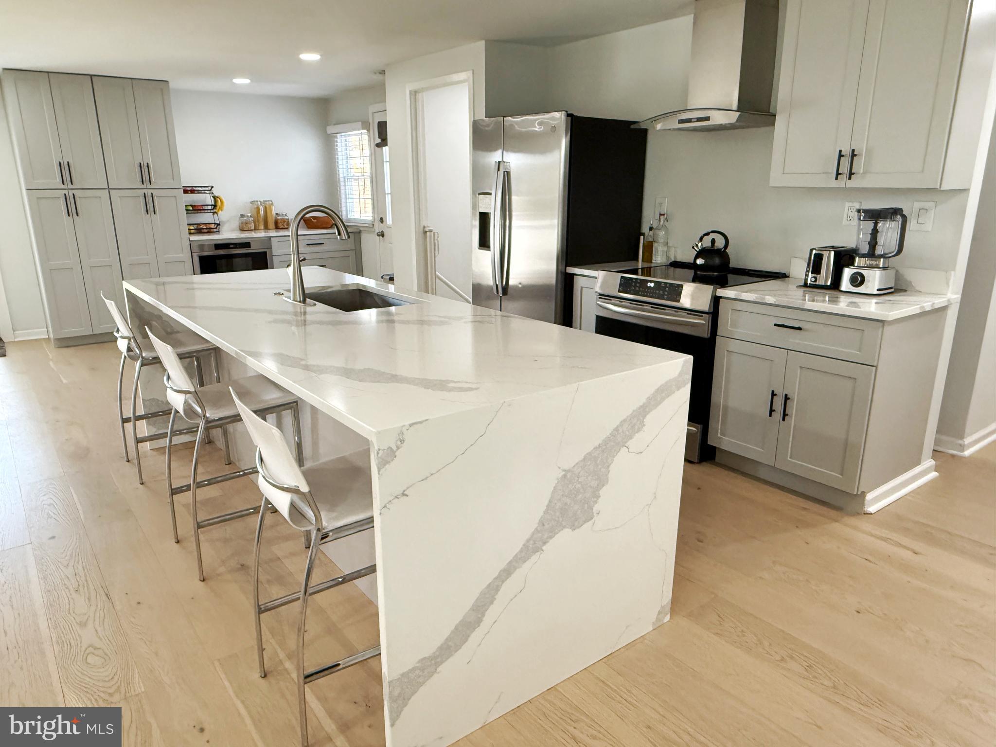 HICKORY RIDGE - Residential