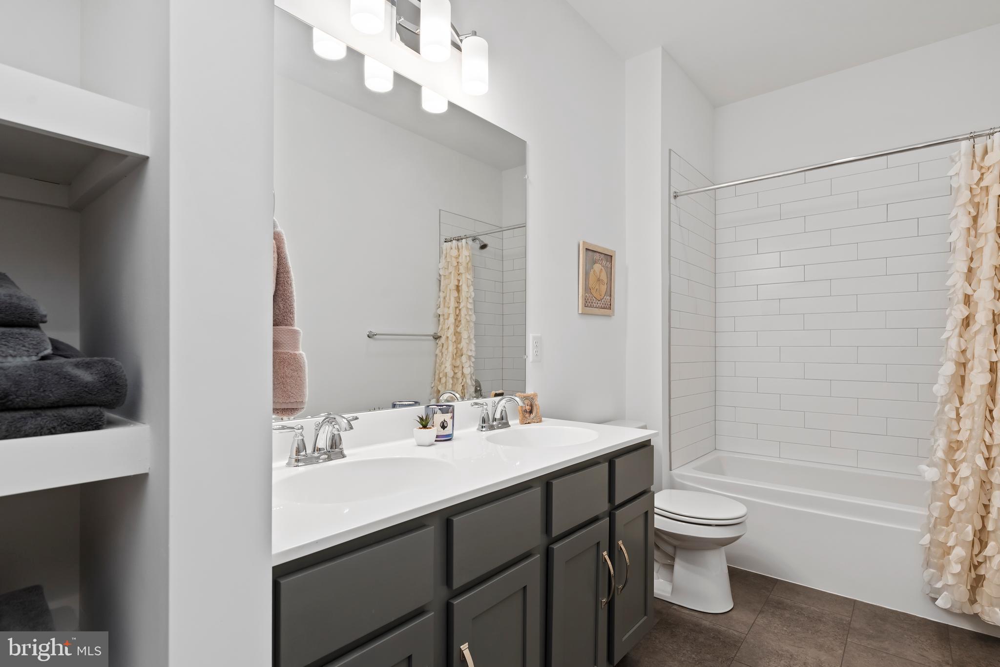 BRINDLE FARMS - Residential