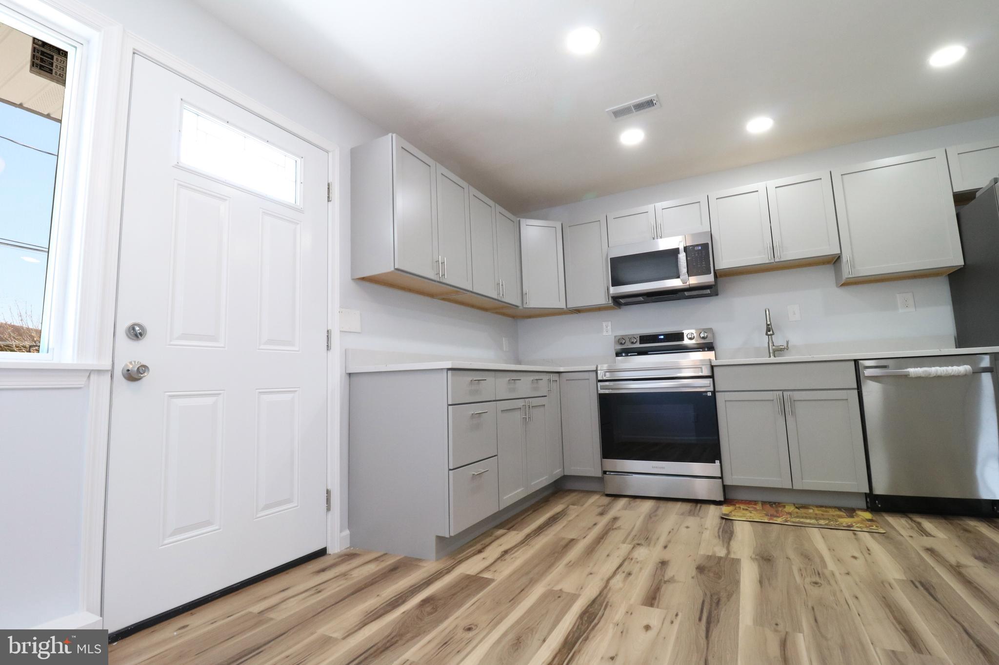 BROOKSIDE PARK - Residential