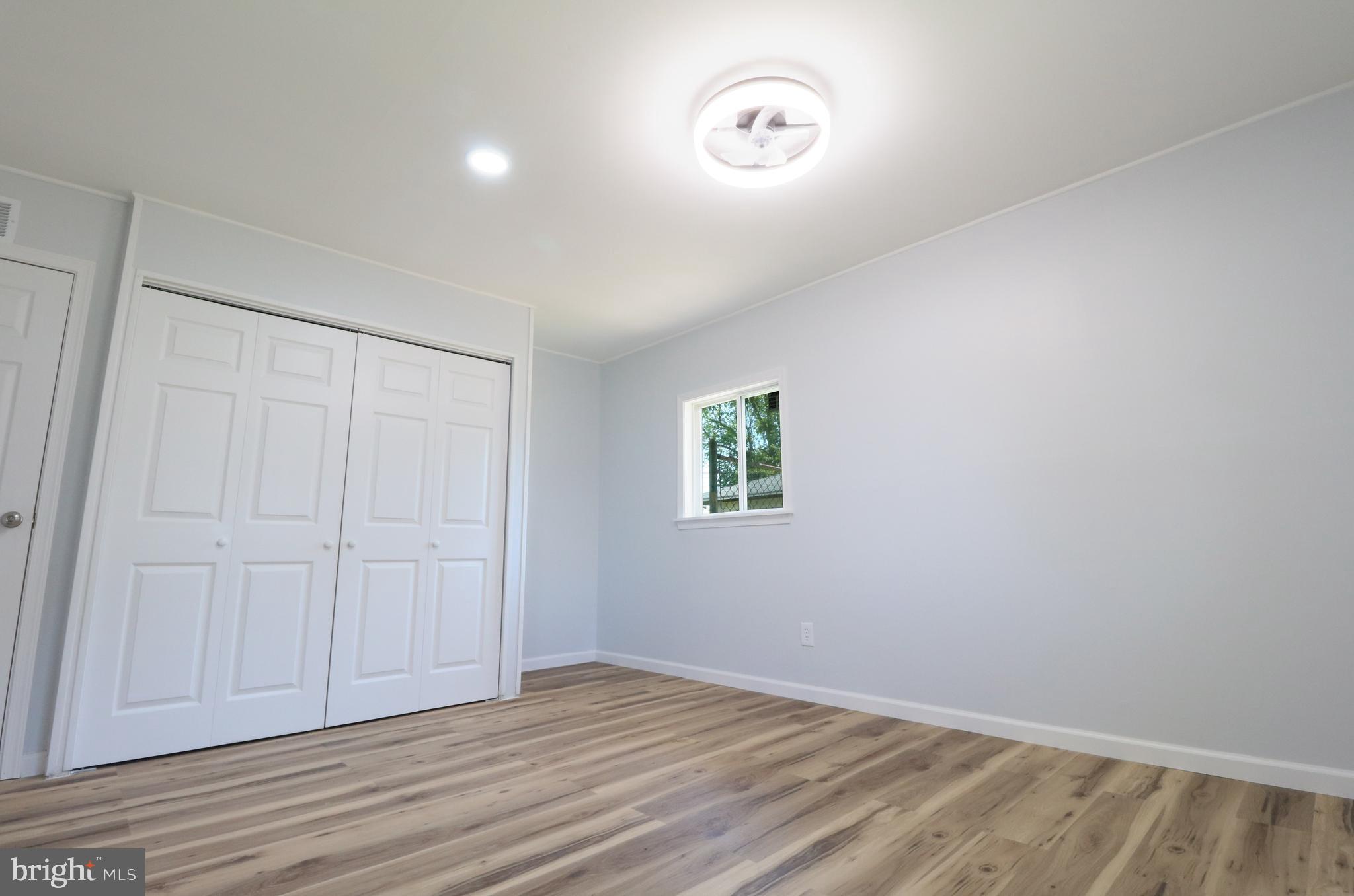 BROOKSIDE PARK - Residential